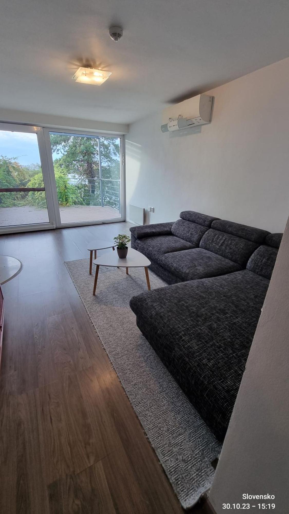 Topsenec-Lakeside Home Bagian luar foto